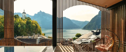 Rooftop mit Blick auf See Hotel Post